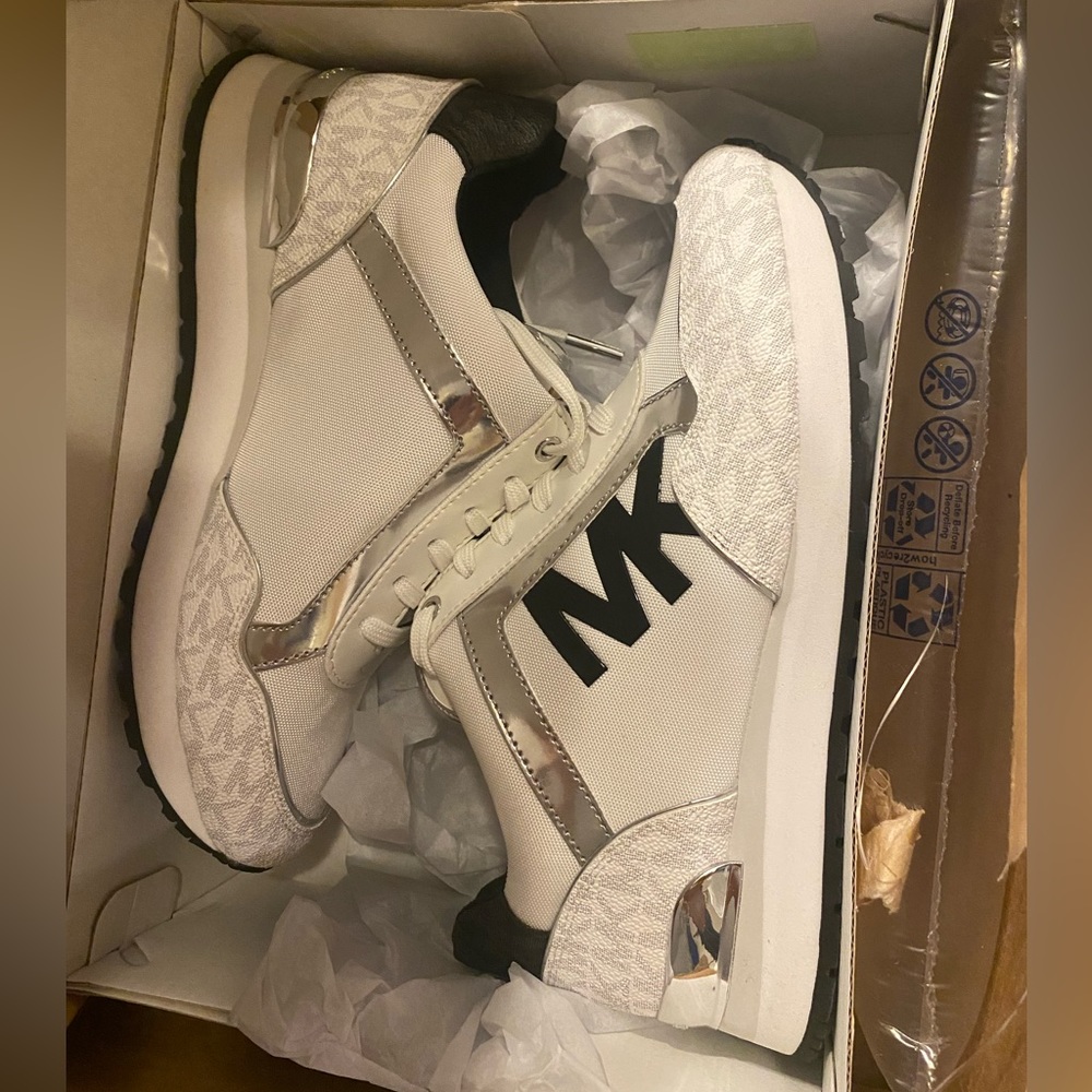 Michael Kors tennis shoes size 8, never worn, new in box